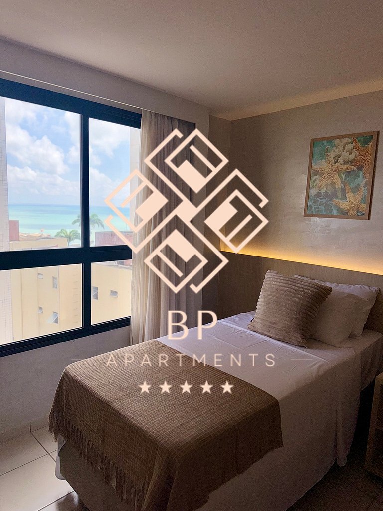 Flat em Ponta Nega com vista para o mar