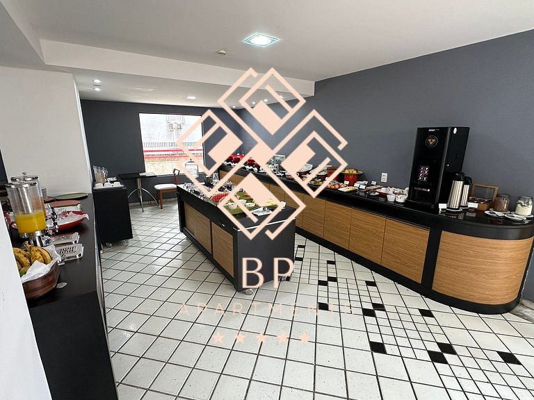 Flat com piscina a 50m da praia